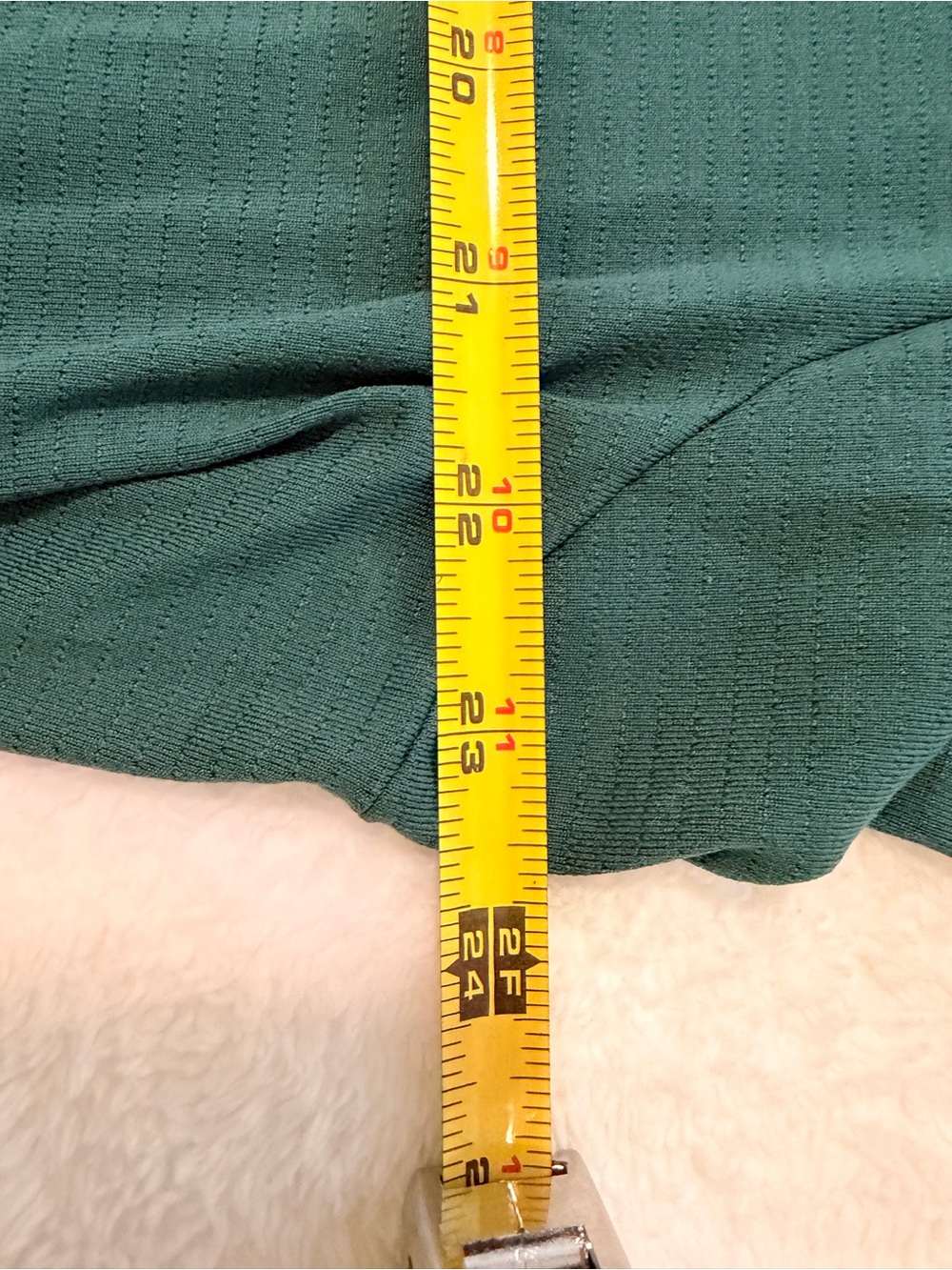 lululemon athletica Forest Green Long Sleeve Tee - Picture 5 of 5
